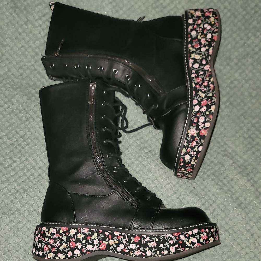 Demonia Emily 350 Black Floral Platform Boots